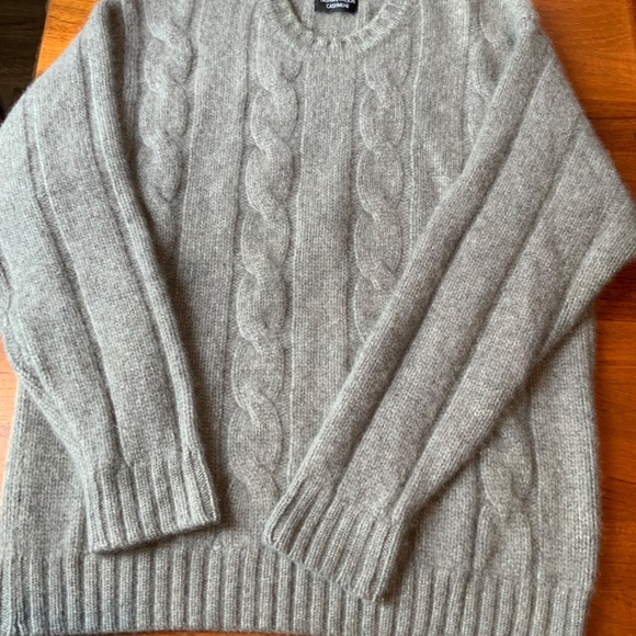Tashia London Chunk Cashmere Sweater - Picture 9 of 10